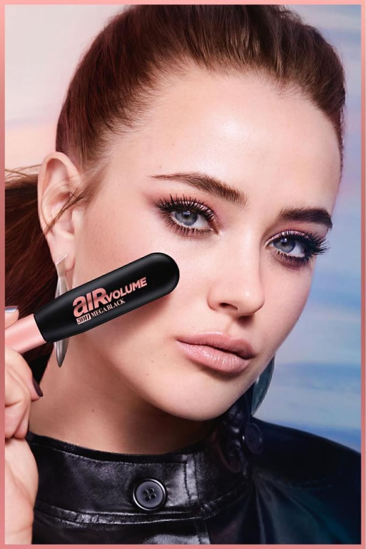 Air Mega Black Maskara – 30 Saate Kadar Kalıcı – Ekstra Siyah